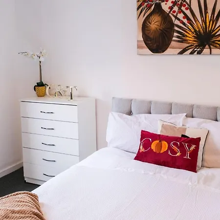 Appartement Byron Spacious 4br 2-storey House By Altoluxo Short Lets & Serviced With Free Wifi & Parking Bristol